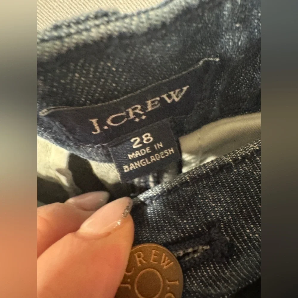 J. Crew High Rise, Tapered, Pleated, Wide Leg Jeans size 28